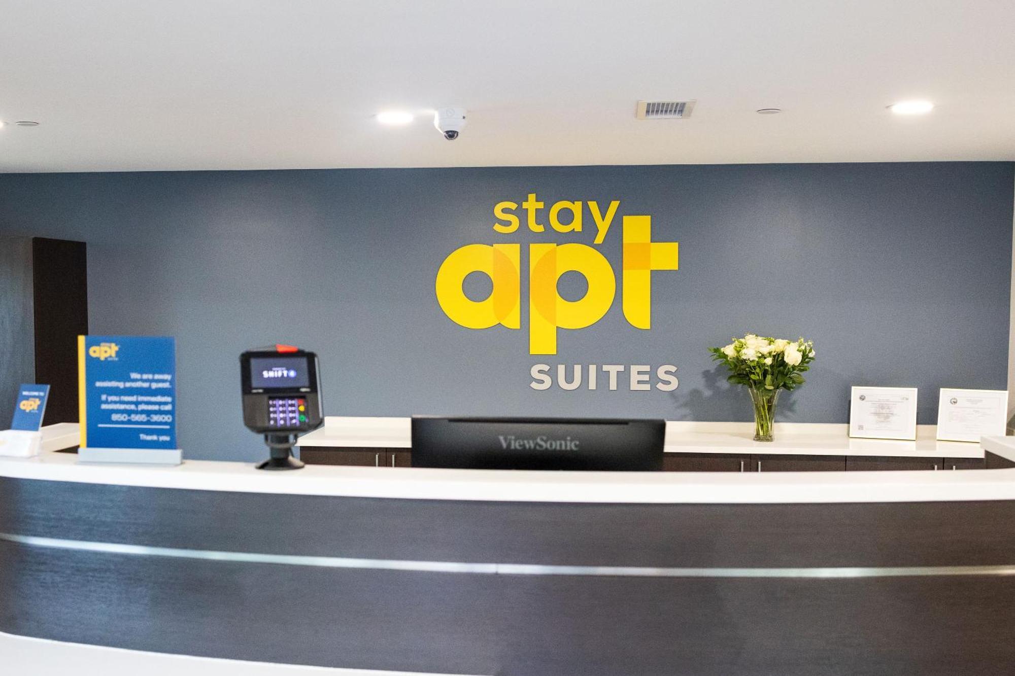 Stayapt Suites Pensacola-Uwf/Florida Hospital Area Ferry Pass Eksteriør billede